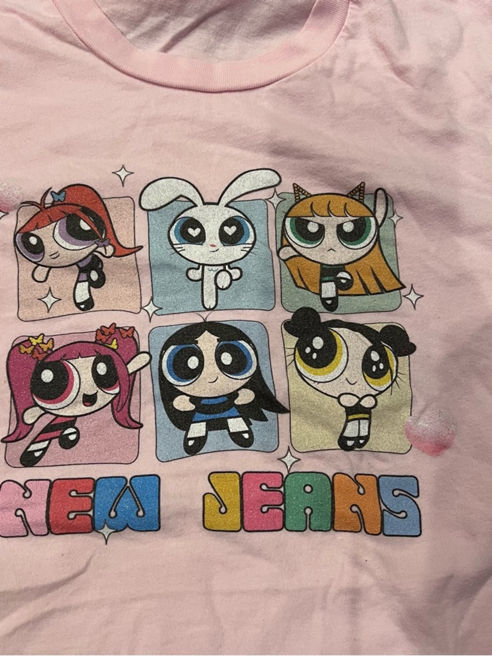Women’s NEW JEANS X POWERPUFF GIRLS Tee T Shirt Size XS - Picture 2 of 4